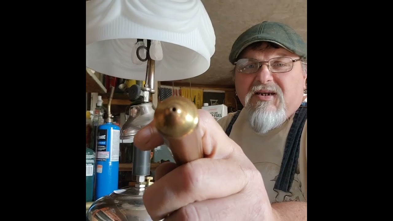 1917 Yale lamp ( Coleman Quick Light style )