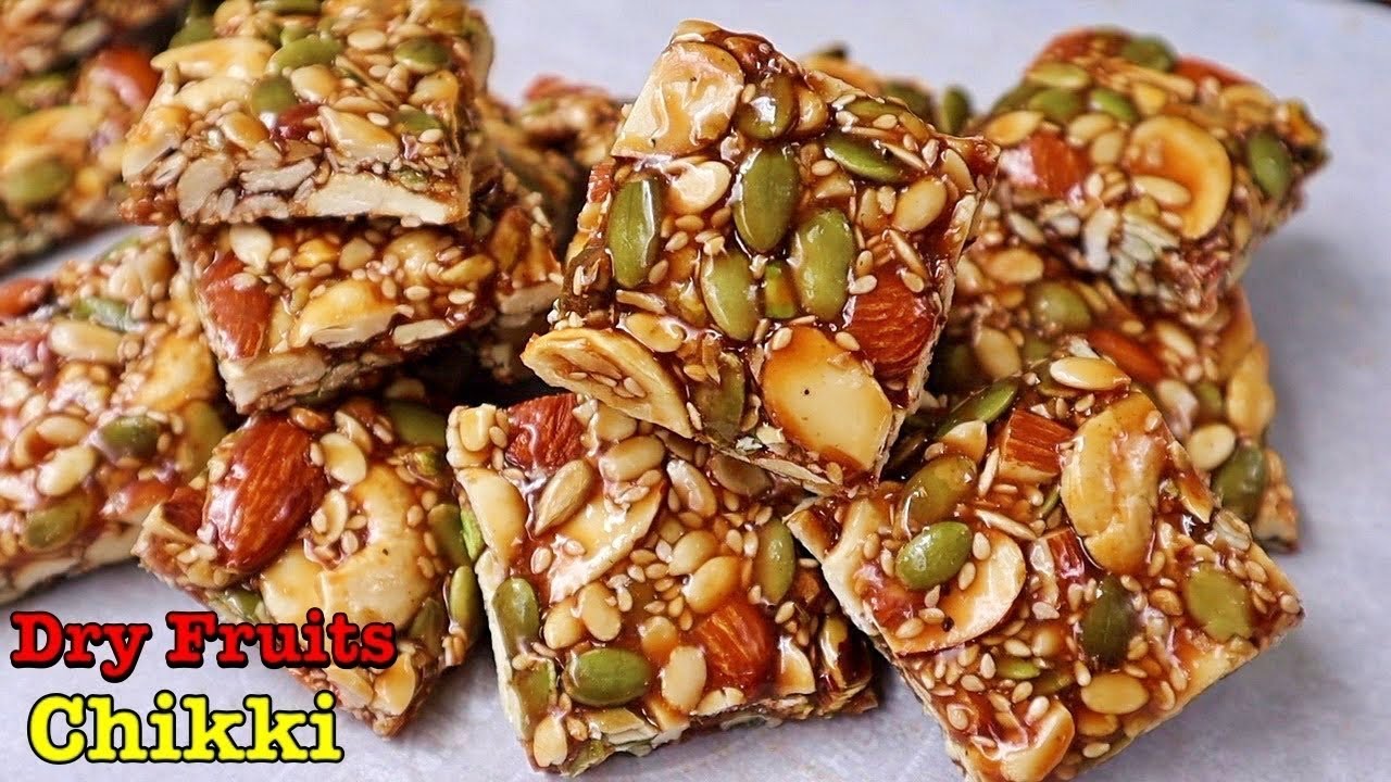 Dry Fruit Chikki 👉 ఇంట్లో చేసేటప్పుడు ఇలా చేయండి చాలా పర్ఫెక్ట్ గా వస్తాయి😋 Chikki Recipe In Telugu
