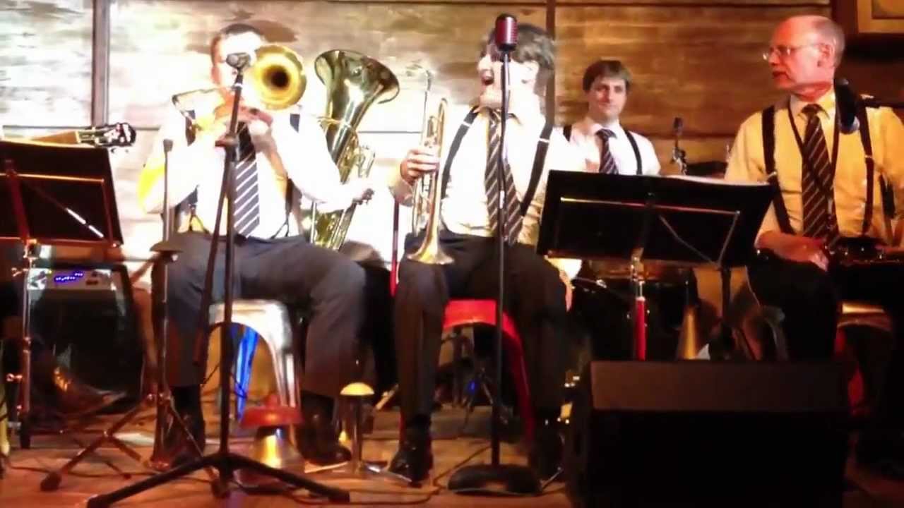 Moscow Ragtime Band & Tom Fischer (New Orleans) - Everybody Loves My Baby