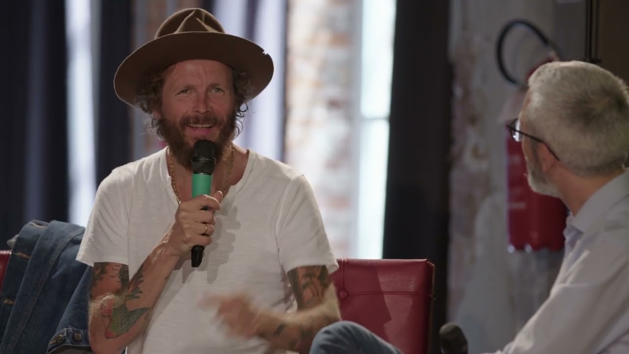 Jovanotti alla Holden per l'Atlantolario