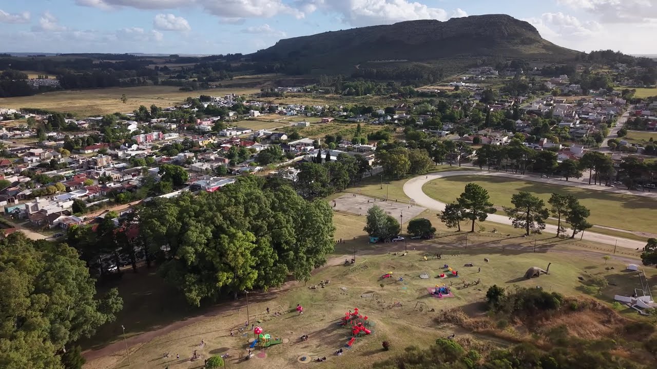 Balcarce – Cerro El Triunfo | Anfiteatro y Vistas Panorámicas (Drone)