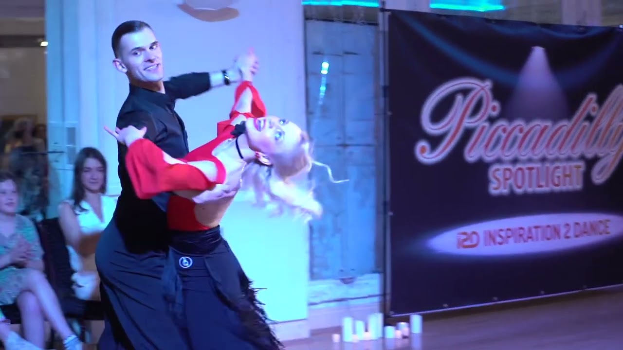 Fabulous Slow Foxtrot routine by Roman Sukhomlyn and Olga Gandembul at Piccadilly Spotlight 2024