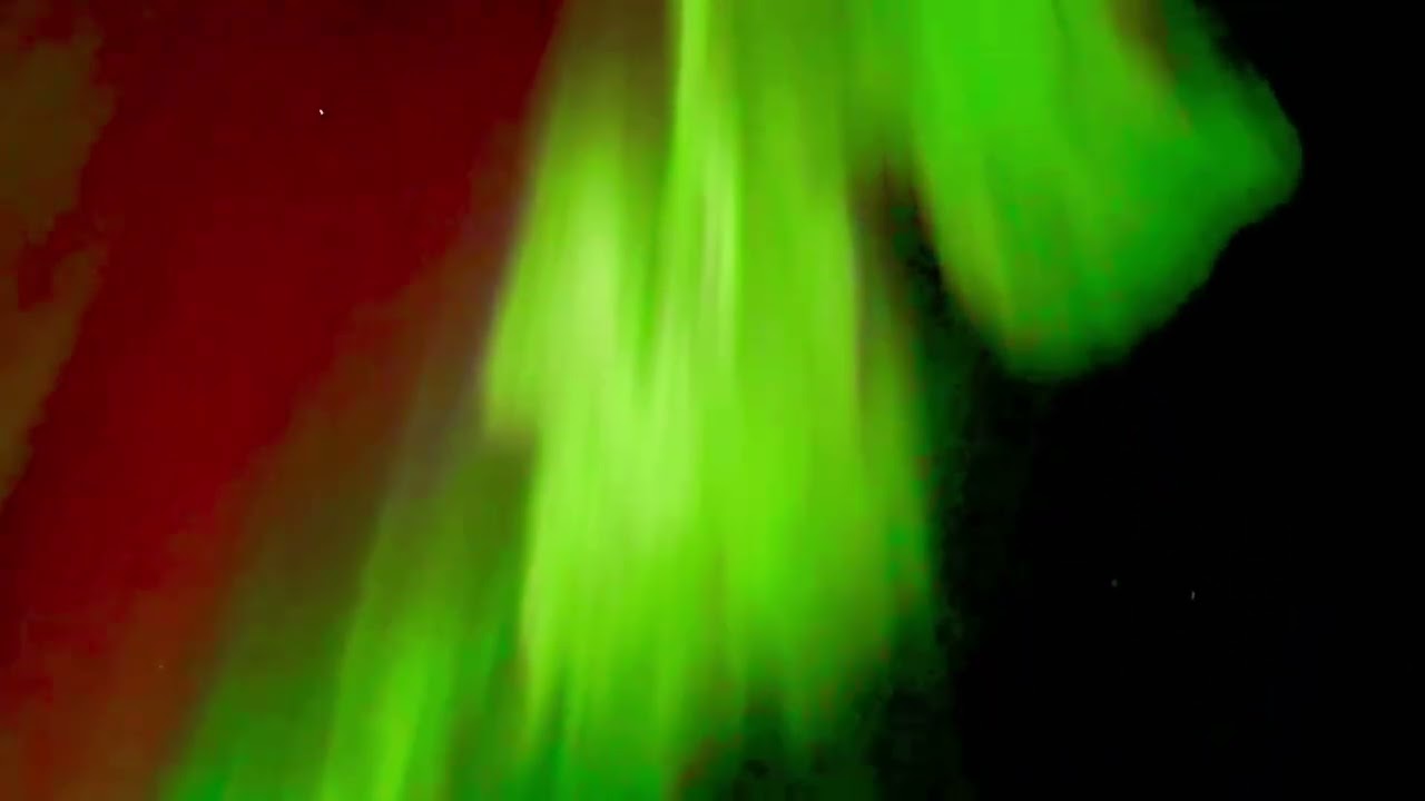 Northern lights. 北极光。#aurora #northernlights #edmonton #北极光