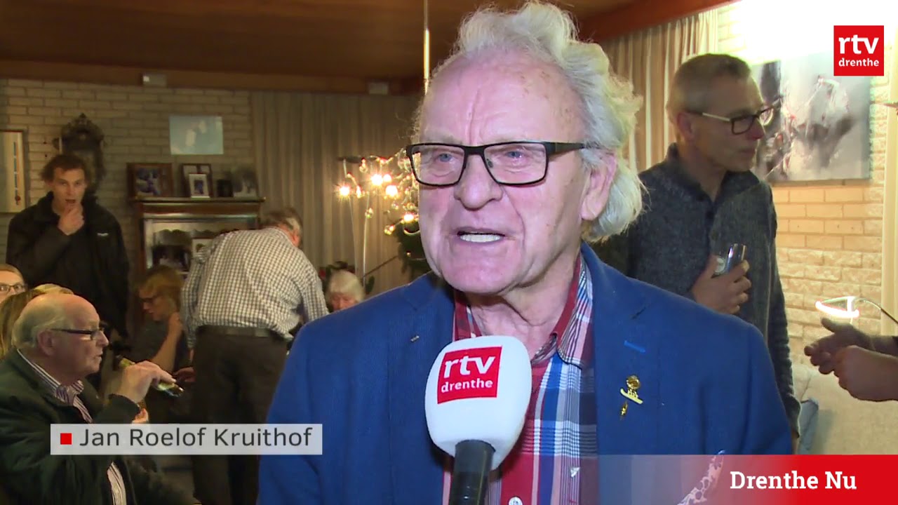 Tranen bij Jan Roelof Kruithof (81) na gouden speld KNSB