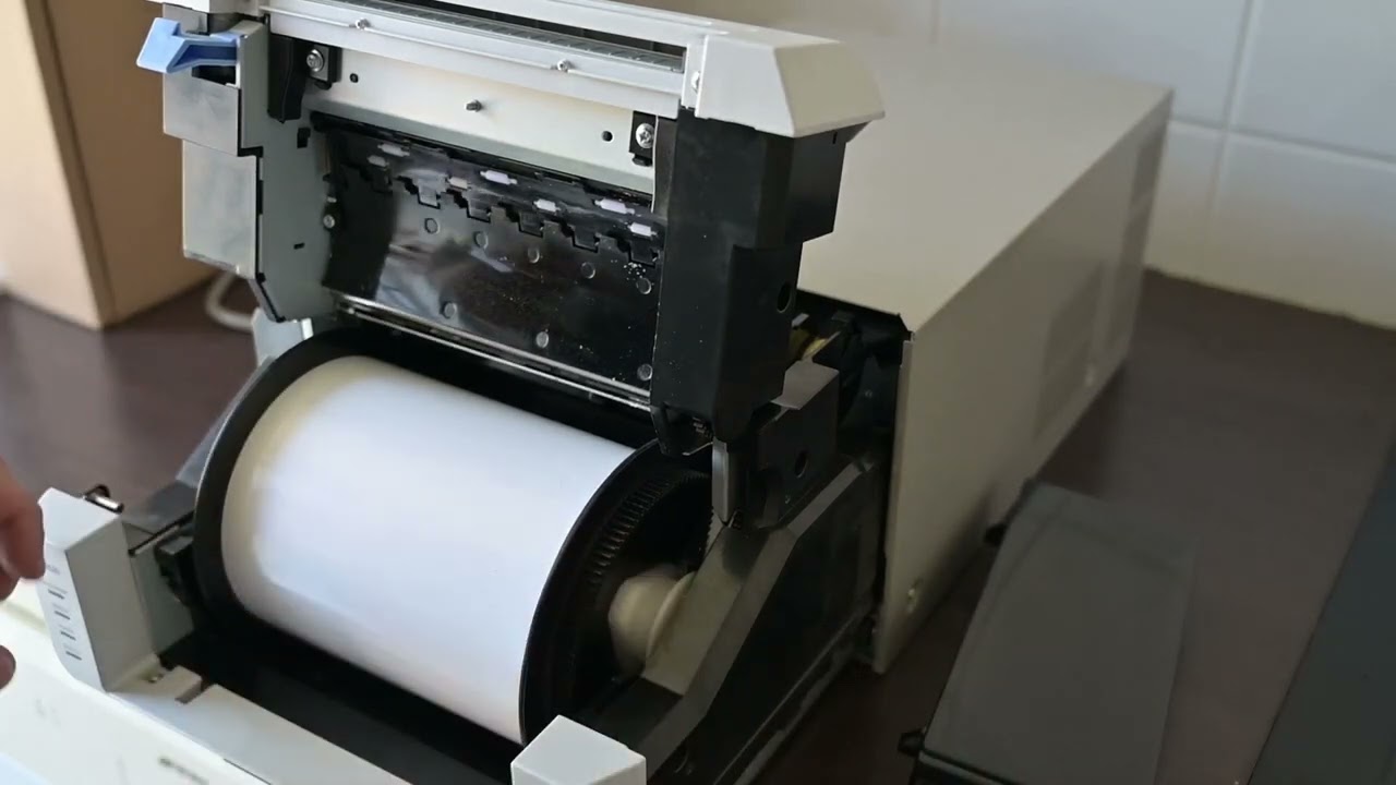 Comment changer le consommable d'une imprimante DNP DS 620