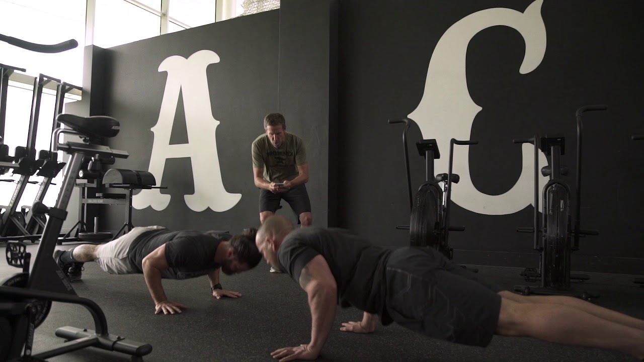PROGENEX Protein Family with coach Chris Hinshaw, Aerobic Capacity Expert