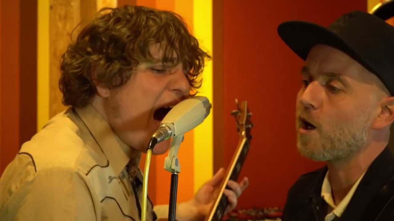 69 CHARGER - BLACK SUNDAY STOMP (KLOKGEBOUW LIVE SESSION)