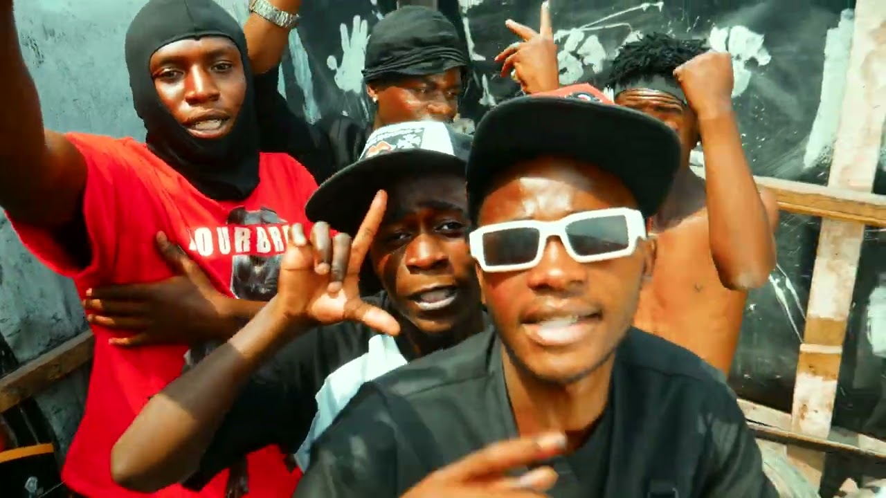 Blako x Dee Brown - limit na distance (Pro- By-Vybz Director) Mp4...
