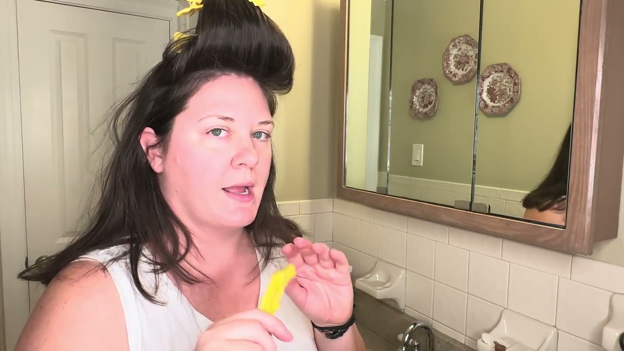 Try Out These Drybar Self Sticking Rollers For Volume #ad Link in Description