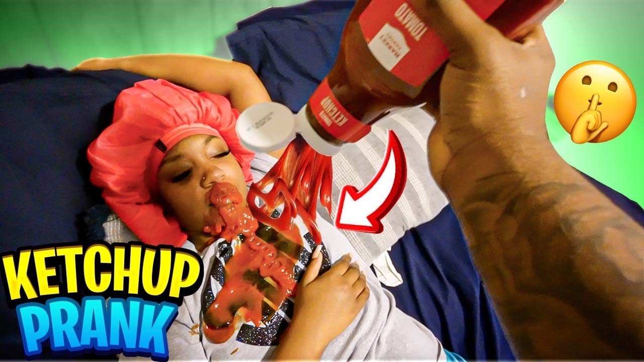 I Poured An Entire Bottle Of Ketchup On My Girlfriend!