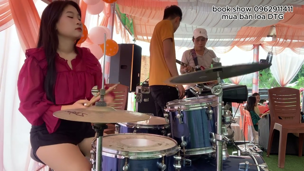 H&ograve;a Tấu Bank Rap Hay Vui Nhộn / NiNi Drum Cover