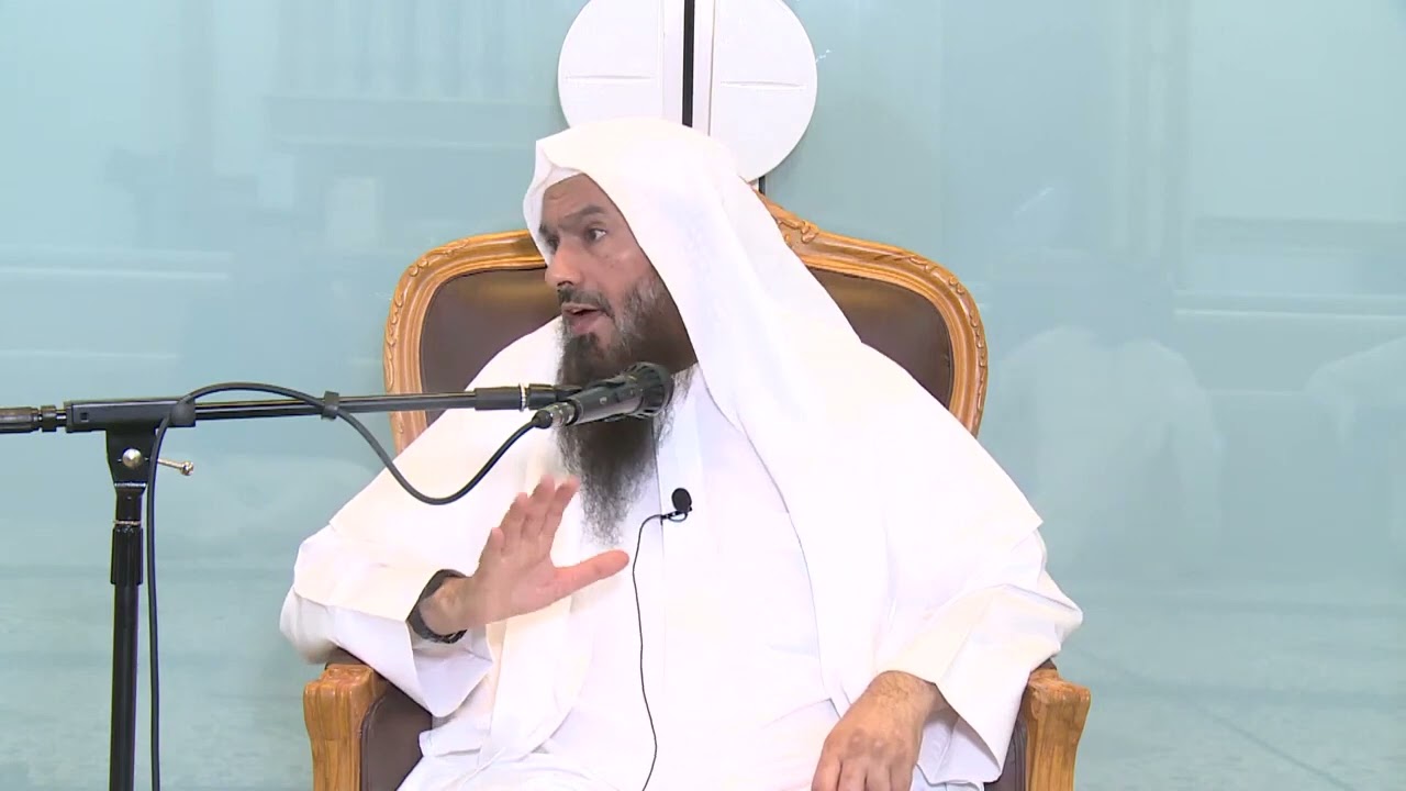 حكم كشف المرأة لوجهها وكفيها | الشيخ عبدالرحمن الودعان
