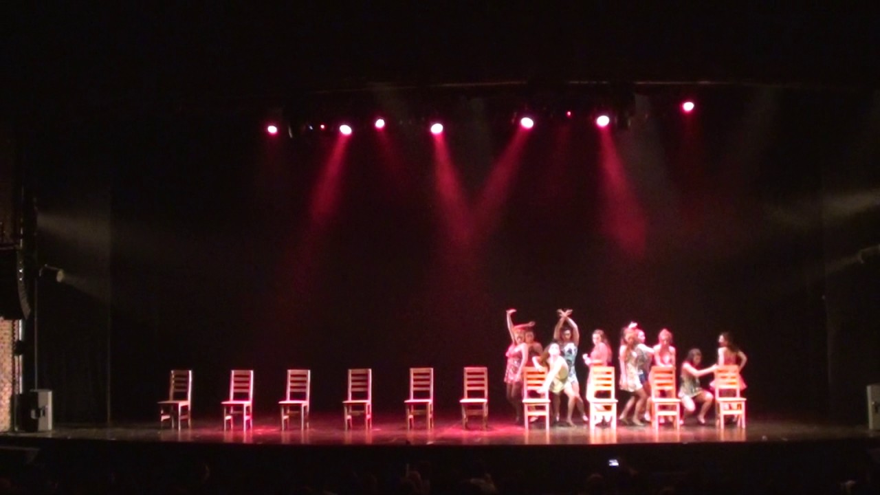 Cabaret · IV ·