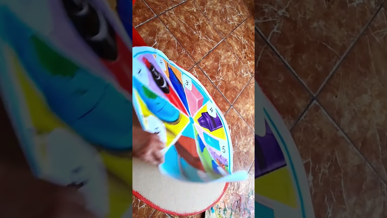 Ruleta gigante de Cartón