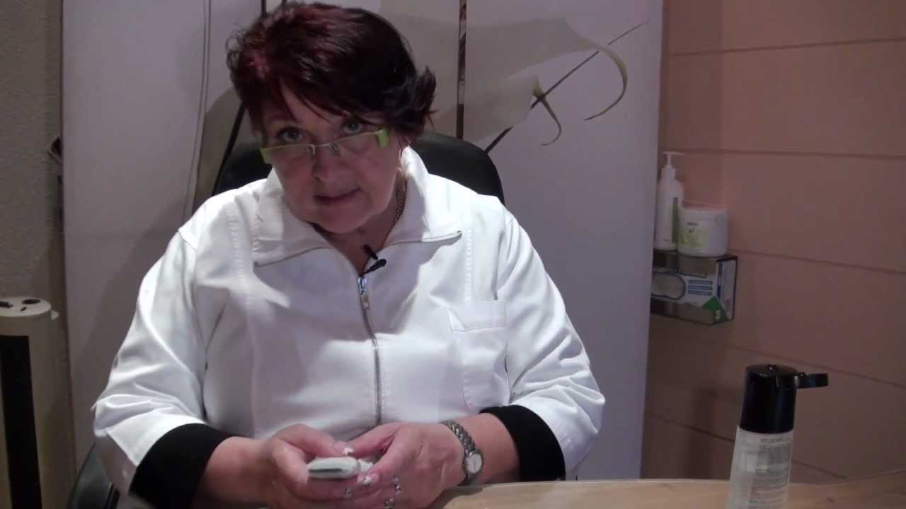 Ultraschall Peeler Skinscrubber Skincleaner Test bei FrauKahl reine Haut gegen Pickel und Mitesser