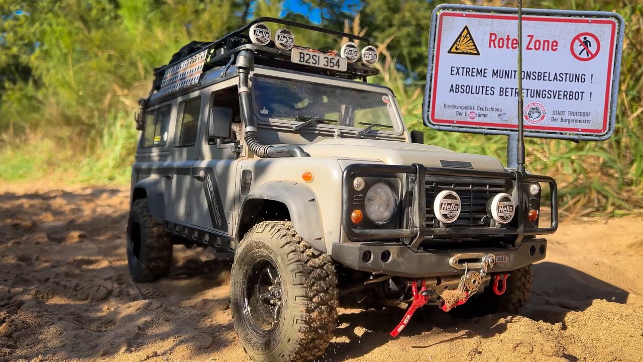 Land Rover Defender 110 at Military Training Ground 4x4 OffRoad RC Adventure