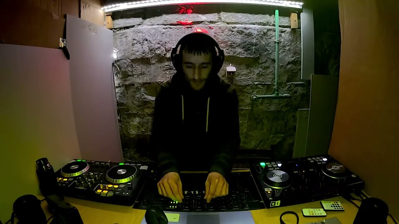 Ruy @ Deep and Jaaazzy House Mix Live 2026 (Deep House/Jazz Gems From 90`s & Early 00`s )