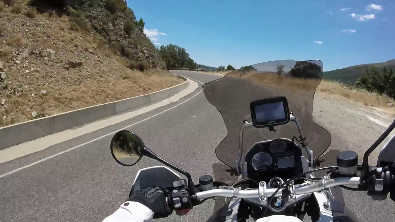 Curvando in Gennargentu...con la moto stracarica