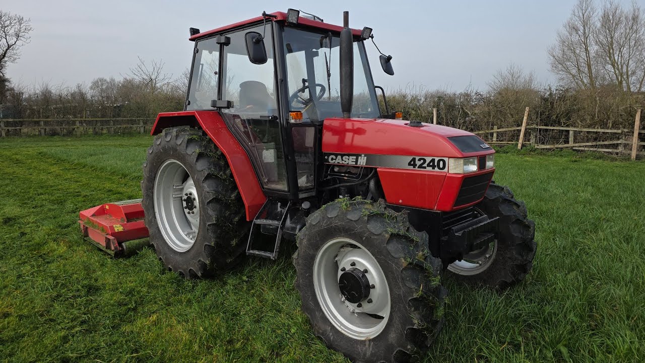 Case 4240 4x4 tractor 