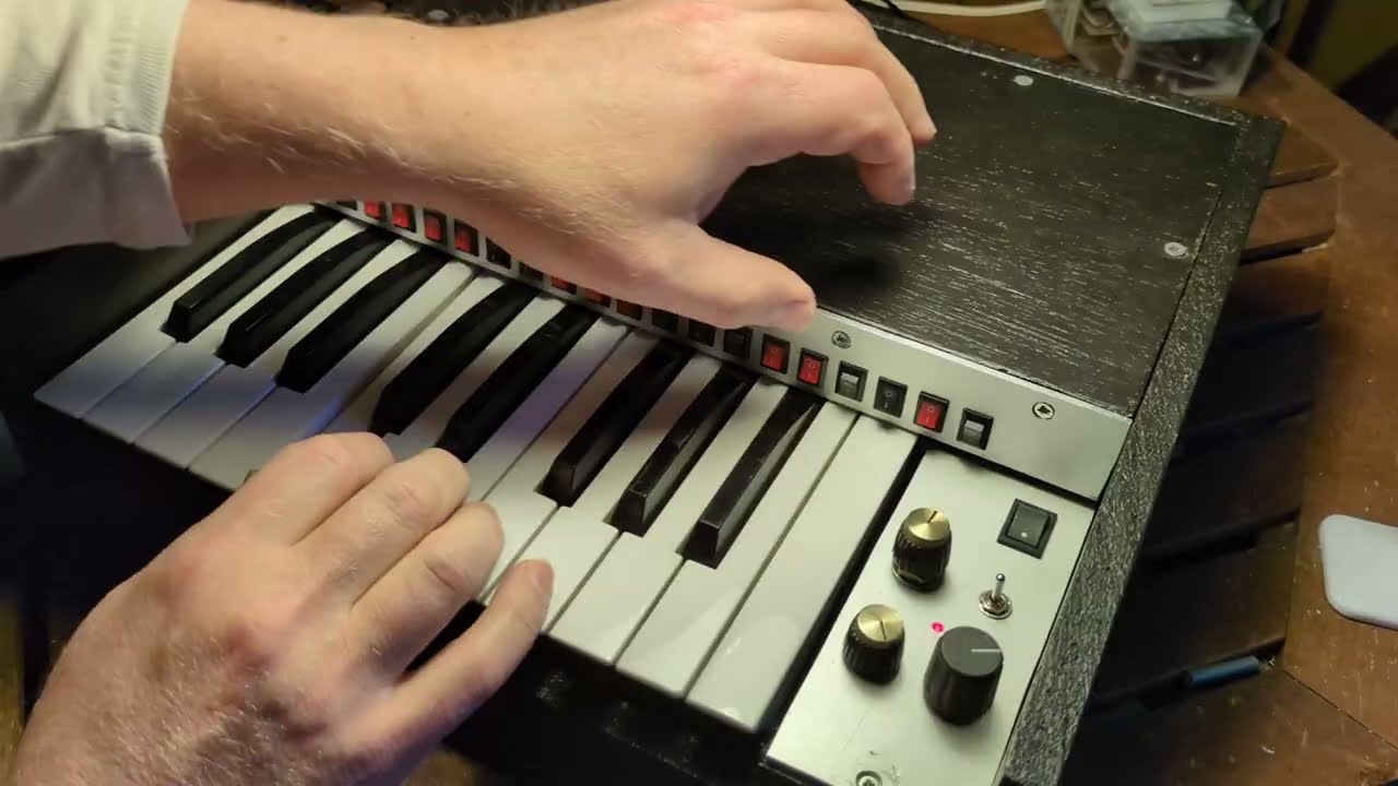 Finishing the mini organ build