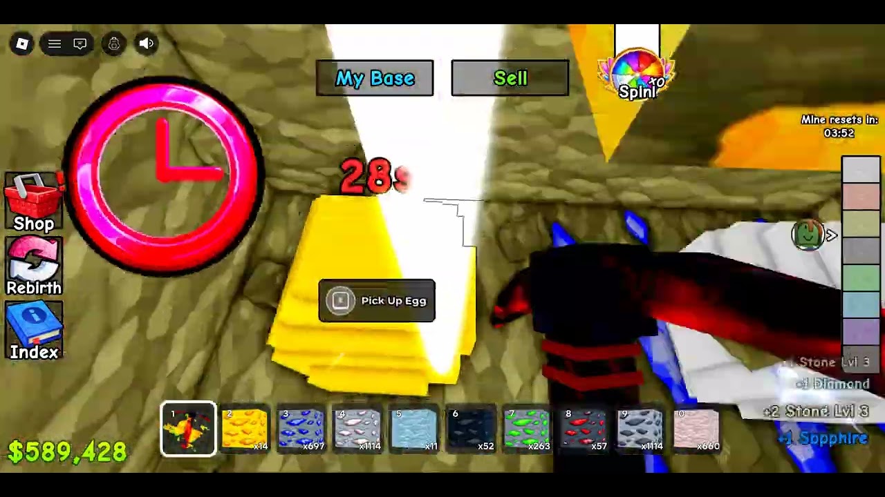 Playing My mining brainrots.