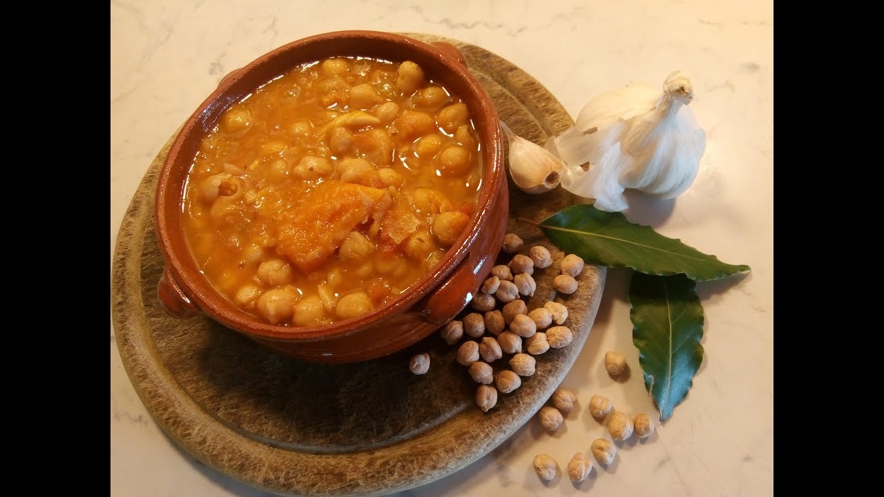 Potaje de garbanzos cubanos/Receta cubana de potaje de garbanzos/Platos cubanos/Chickpeas cuban soup