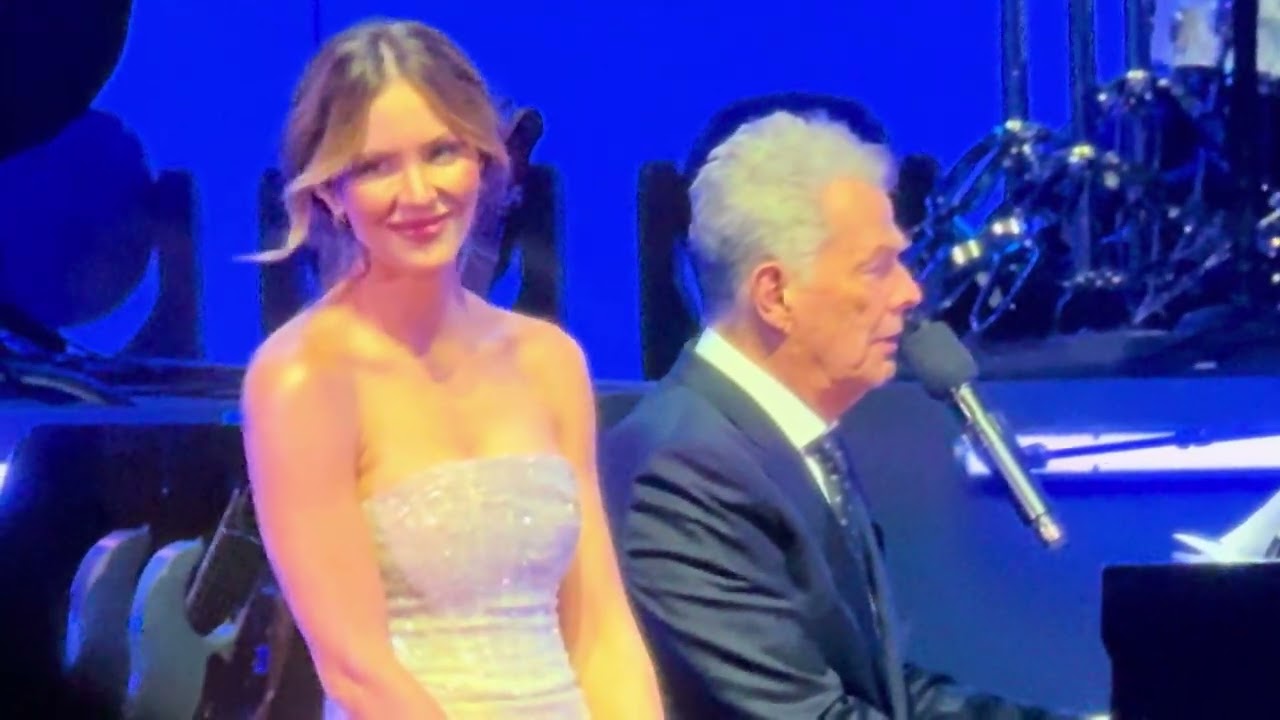 💕David Foster Medley~ Brian McNight, Karharine McPhee & Pia Toscano💕