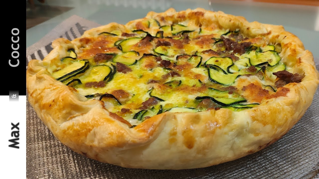 TORTA RUSTICA di SFOGLIA con ZUCCHINE  e SALSICCIA
