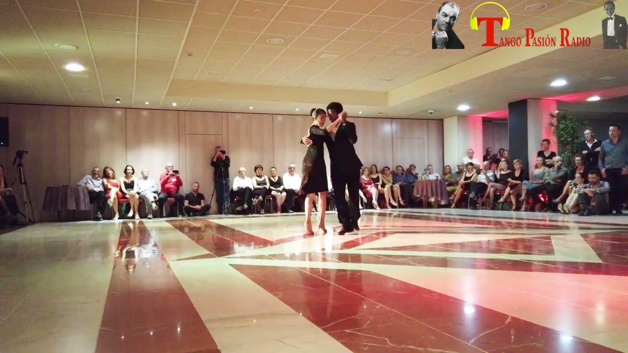 LA MILONGA DE BUENOS AIRES Francisco Canaro - Ernesto Fama Ballano Tania Heer - Julio Alvarez