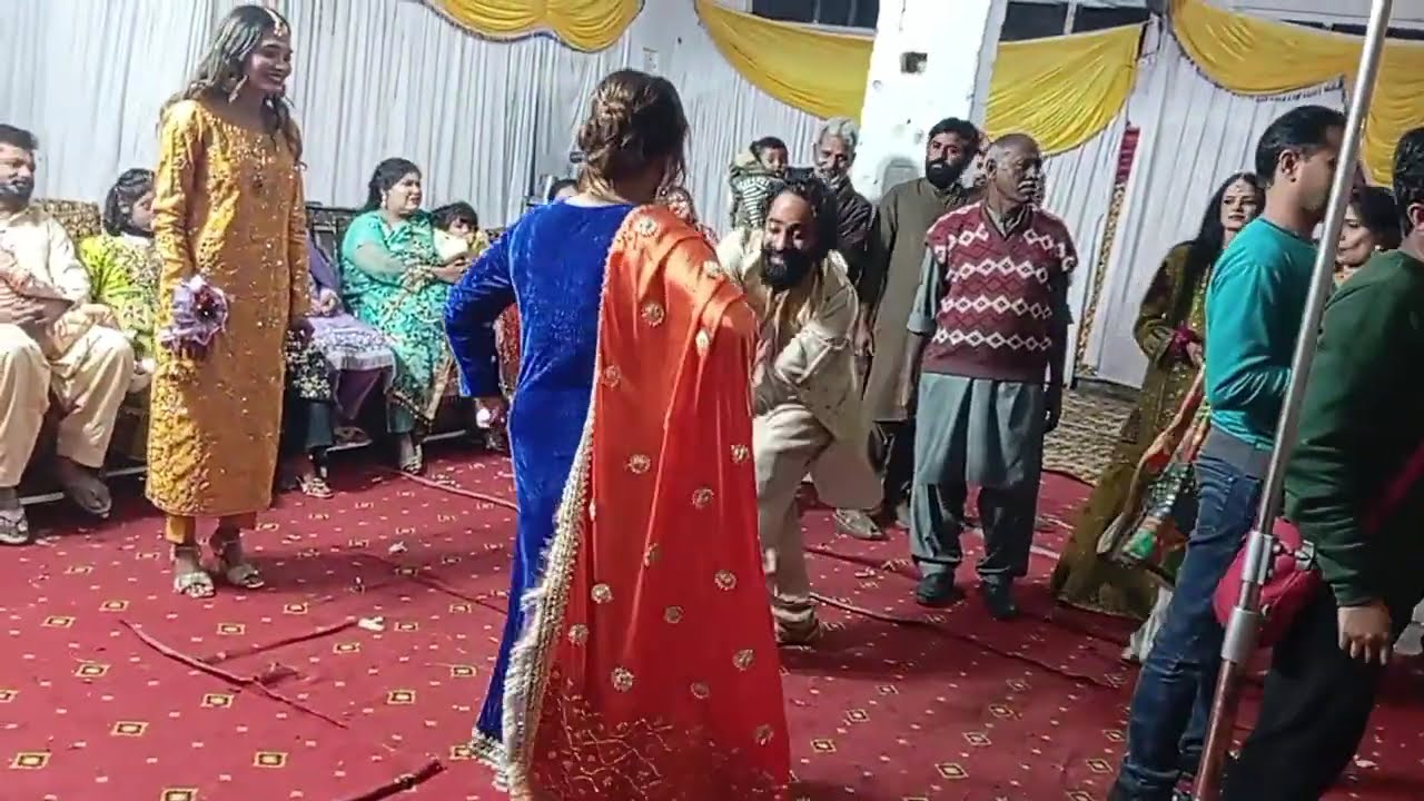 Grand mehndi event || full enjoy || Ayeshastylevlog 