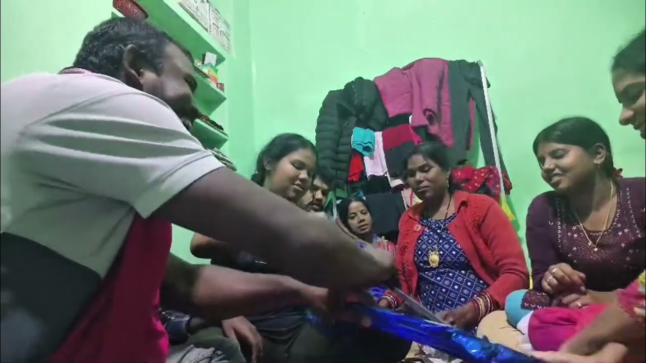 Gift unboxing...?