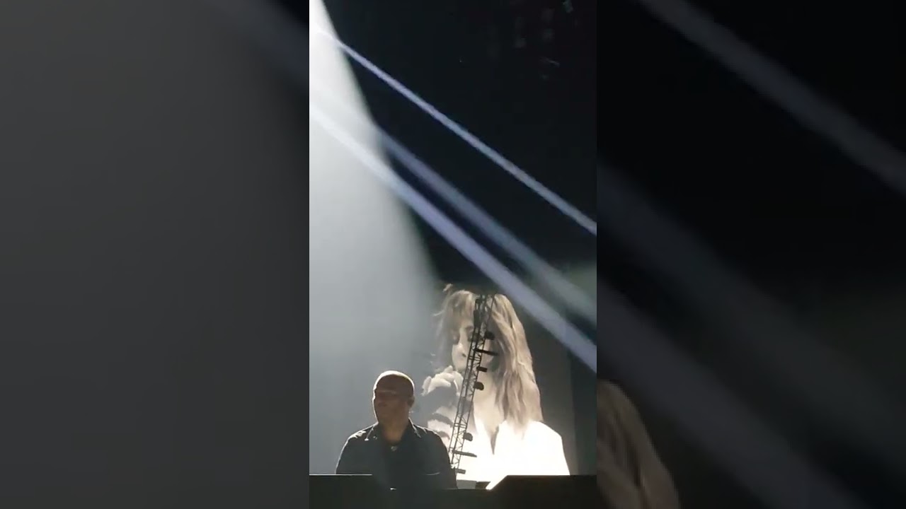 Mylène Farmer - Un jour ou l'autre  ( Live 2019) - 08/06