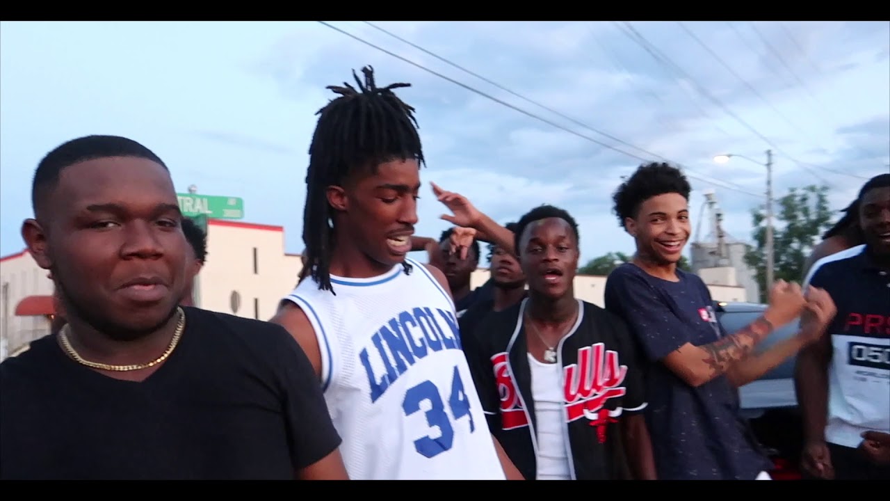 3WayYoungin x AlleyBrazy - CrashOut