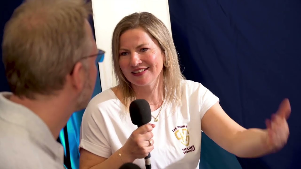 Sandra Holzapfel und die Kleine Heldenschmiede im Gespr&auml;ch mit Jan-Timo Schaube