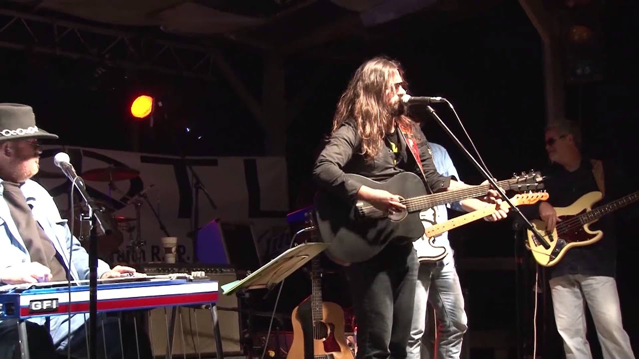 Lonesome, On'ry and Mean, Shooter Jennings with Waymore's Outlaws