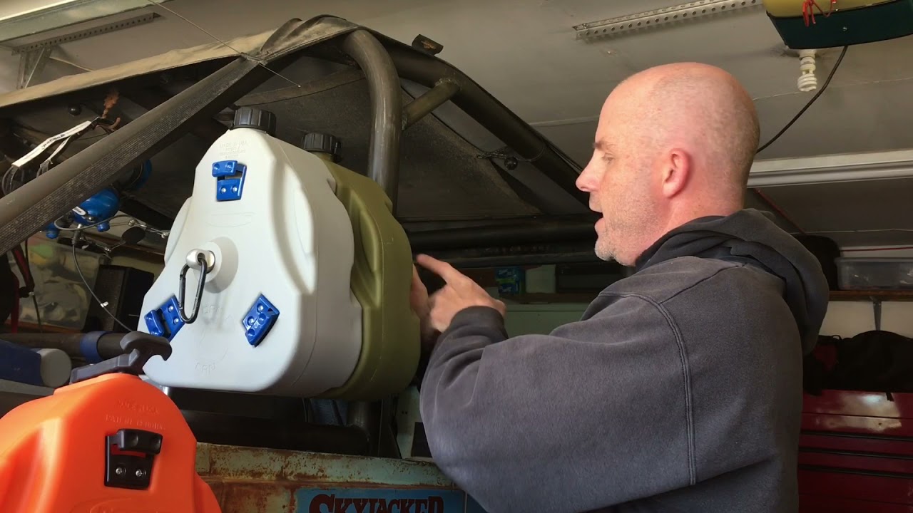 Daystar Cam Cans: Spare fuel, water, and gear storage for your 4x4.