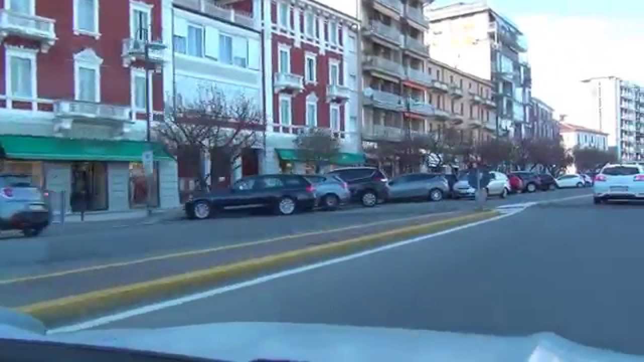 Arona Meina Lesa Belgirate Stresa Lago Maggiore SS 33 Italien Italia 2.4.2015