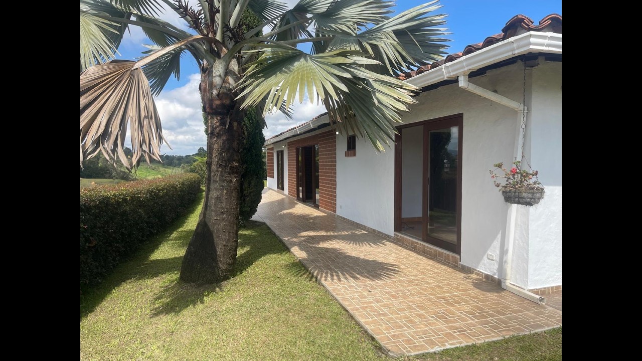 Venta Casa Campestre en Rionegro, Vereda Los Pinos