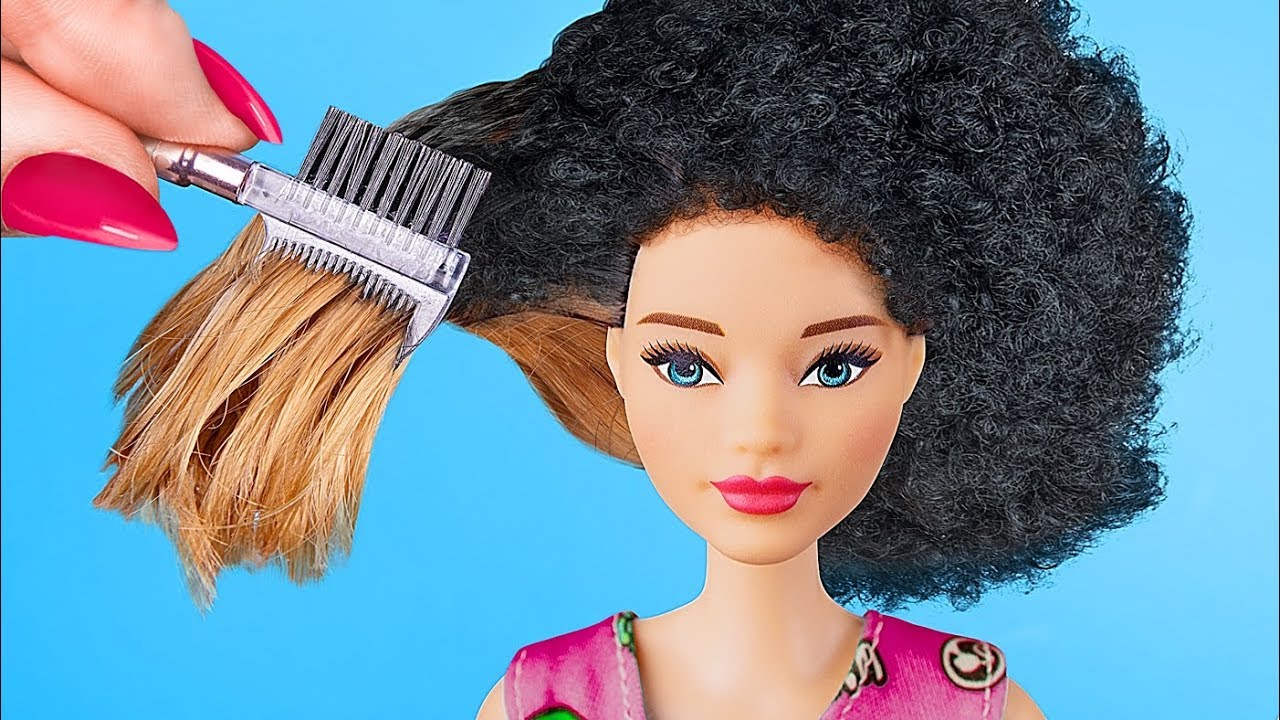 NIGDY NIE JESTEŚ ZA STARA NA LALKI: 15 PROSTYCH HACK&Oacute;W BARBIE DLA DZIECI I DOROSŁYCH