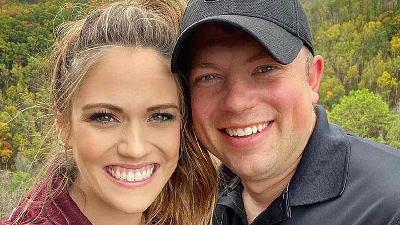 Bringing Up Bates&rsquo; Zach & Whitney Bates Spill Baby #5&rsquo;s Gender