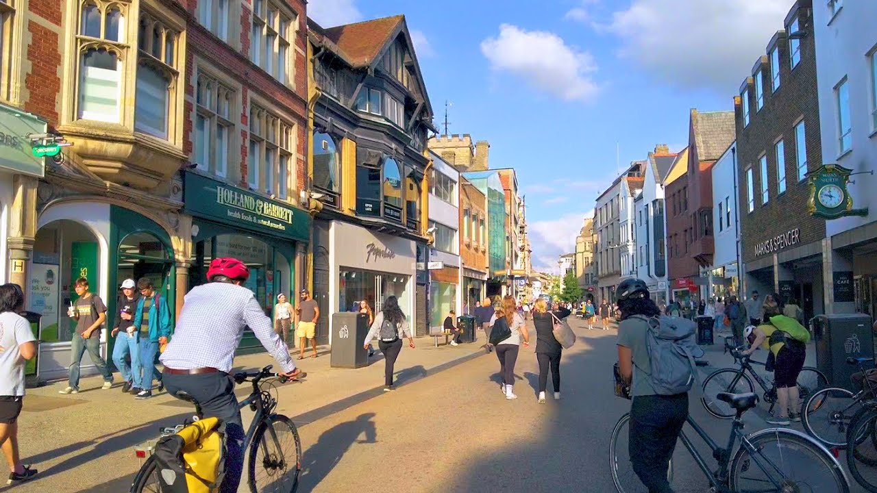 Oxford City Centre Walk, England - High Street, Universities & Churches