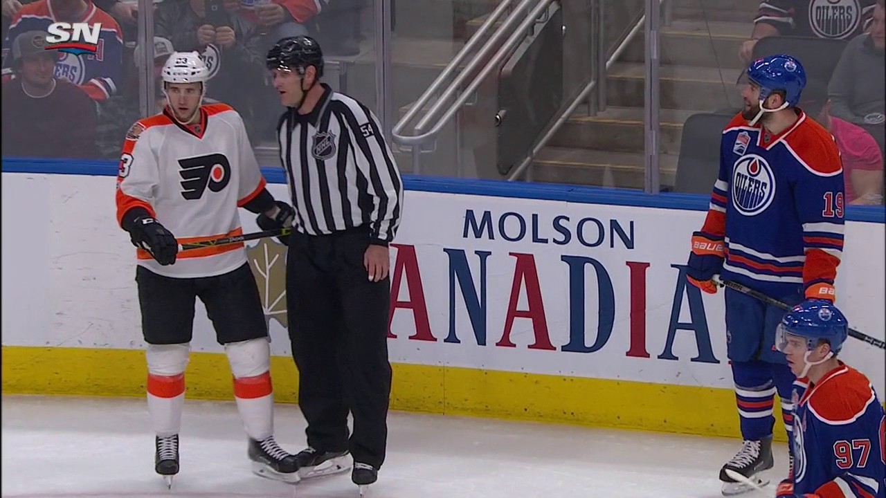 Maroon fights, then wrestles Manning&rsquo;s skull to the ice