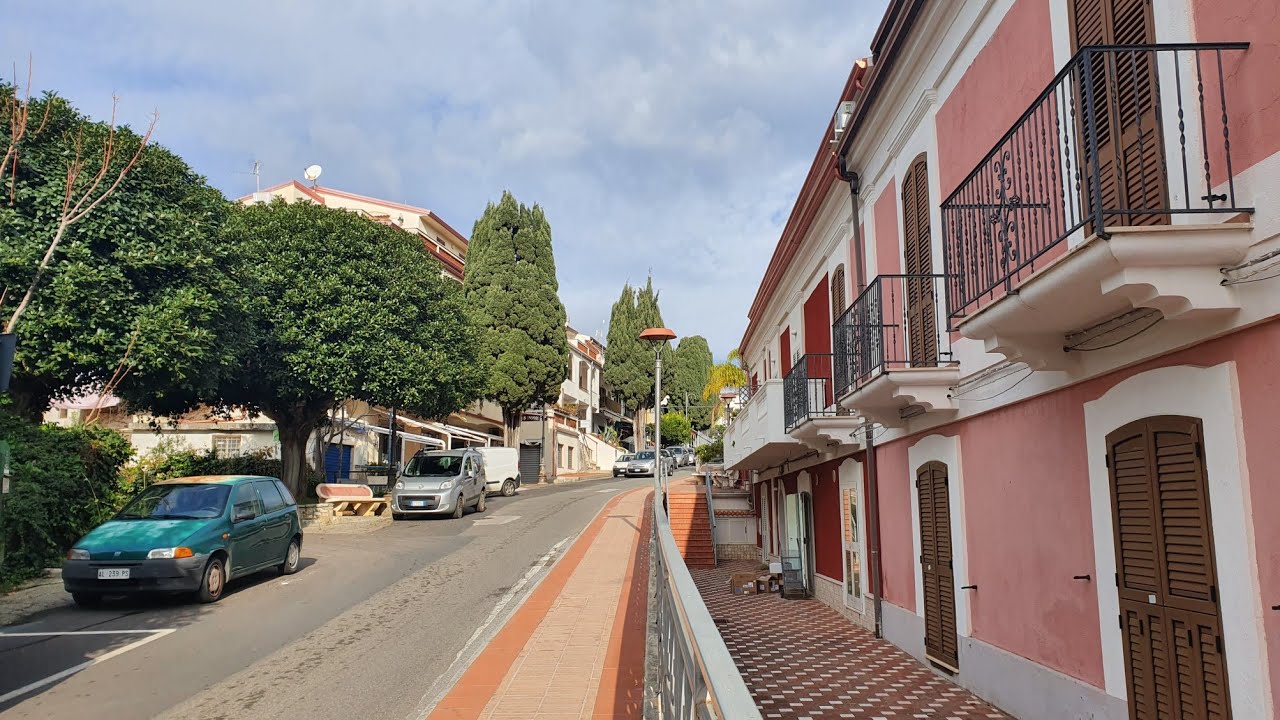 CIRELLA - Walking Tour Beautiful Italian Town 🇮🇹 Calabria, Italy