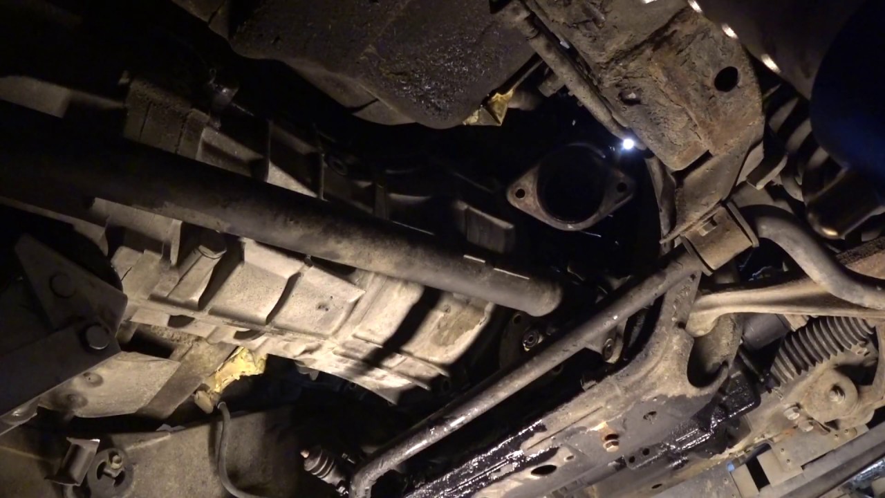 CLUTCH REPLACEMENT ON A SUZUKI Grand Vitara XL-7 2.0 Diesel 4WD