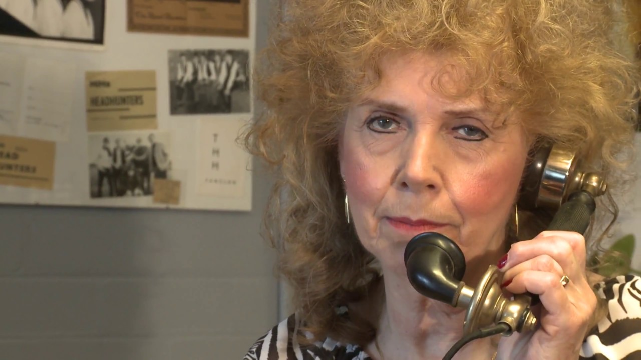 MONICA WEST  -  LIJNTJE NAAR DE HEMEL  (officiële video)