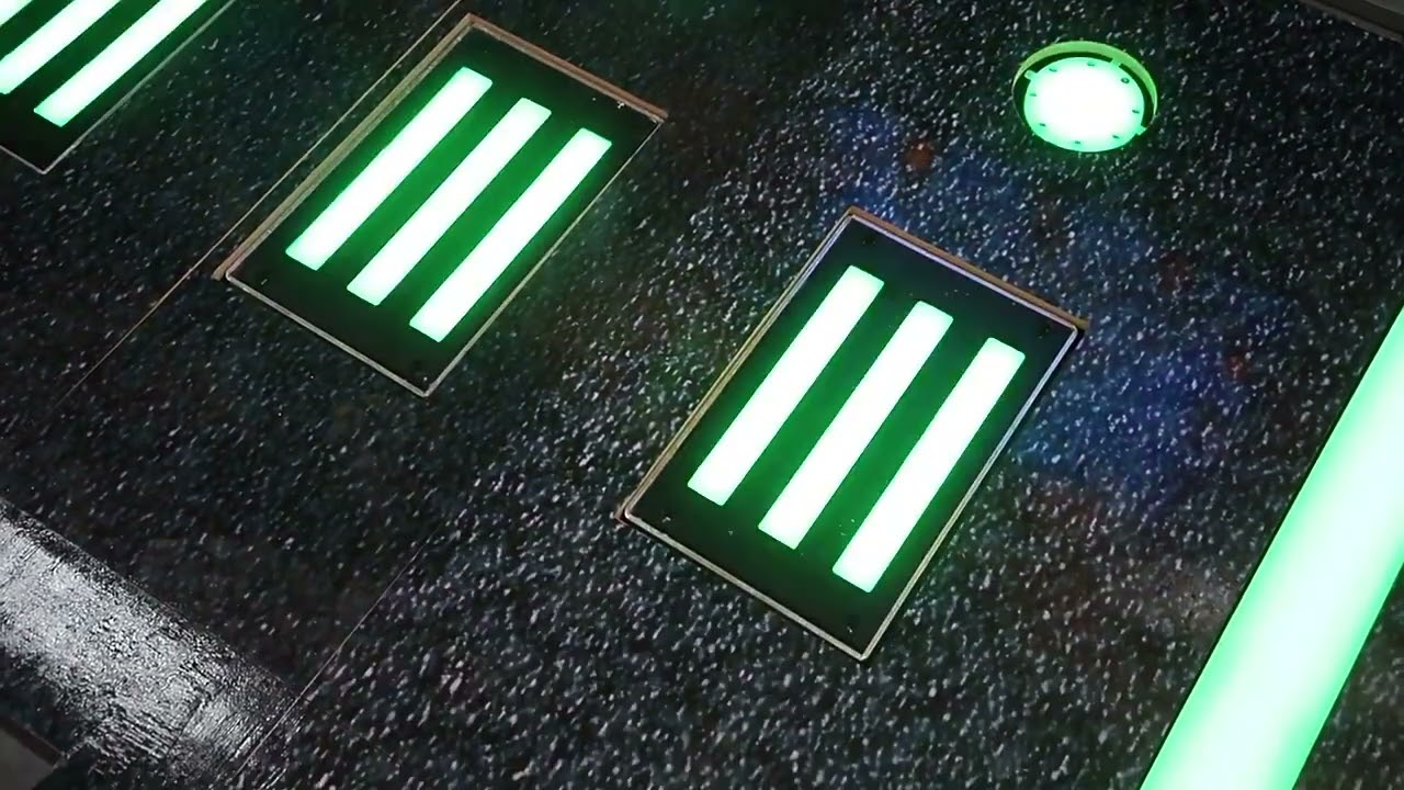 Wideway ground traffic warning light manufacturers, withstand pressure 50T size pattern custom