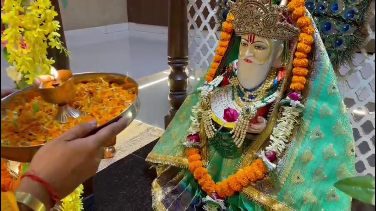 Sai Jhulelal New Aarti Presented By Sindhu Amardham Aasharm Singer Sai Gurumukhdas Indore