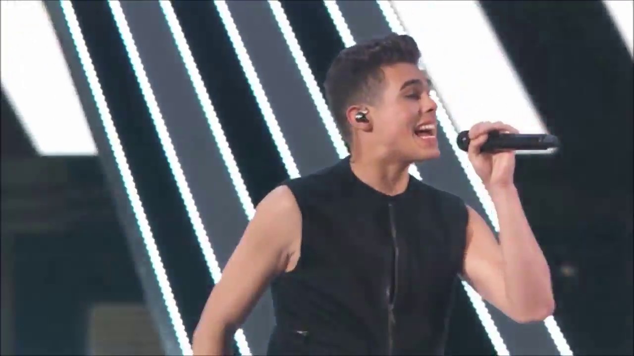 CNCO Se Vuelve Loca live (fan video)