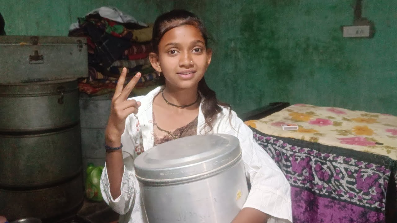 બધા ઘરના વડા કરવા ચાલ્યા જોવો  પાયલ સુ કરે 