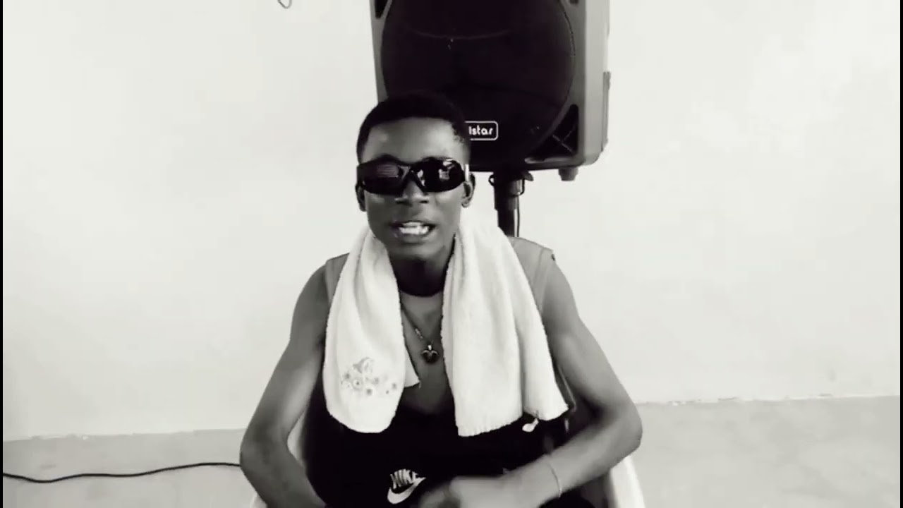 Nicolas z_PANIQUR_(clip officiel)256k